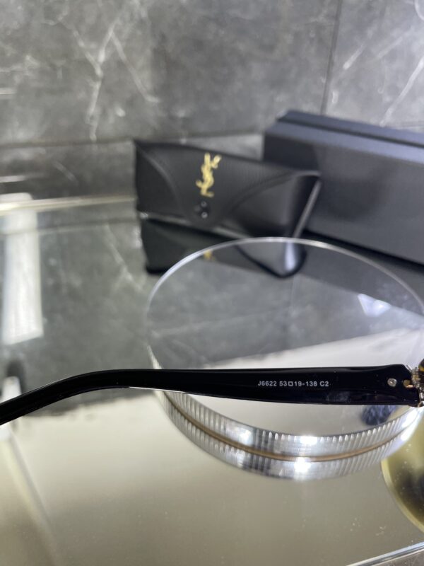 Yvesaintlaurent leopar detay siyah çerçeve 515