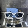 Louisvuitton Beyaz çerçeve Siyah cam 511