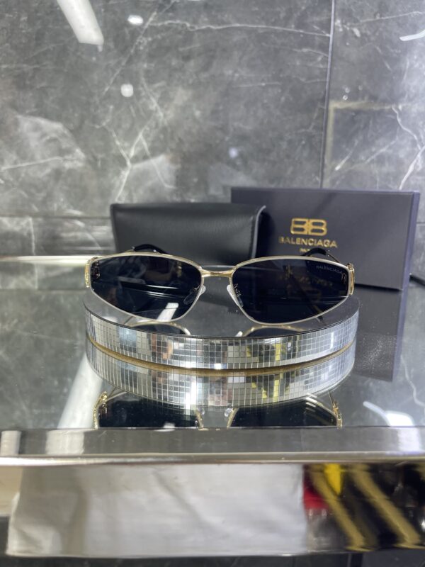 Balenciaga Gold detay siyah cam 505