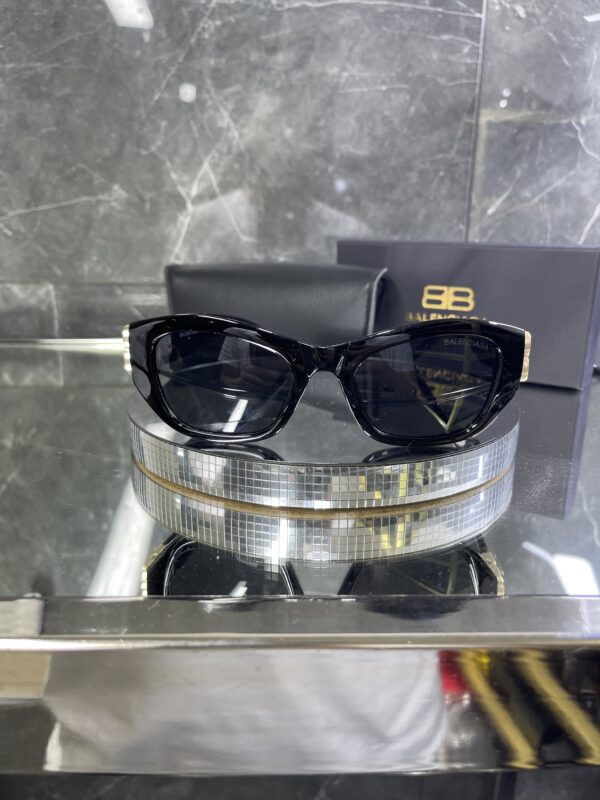 Balenciaga geometrik çerçeve siyah cam 502