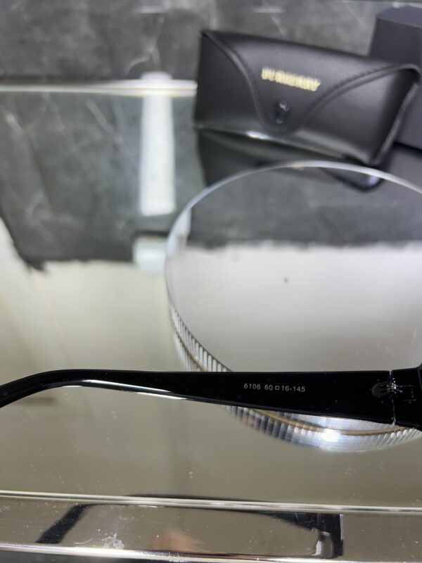 Burberry BE 4291 Siyah cam 415