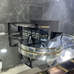 Burberry BE 4291 Siyah cam 415