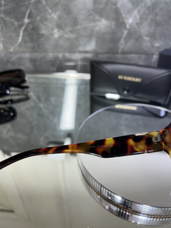 Burberry Cat Eye Leopar çerçeve kahve cam 417