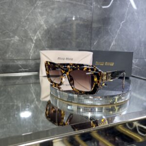 Miu Miu Geometrik Leopar Çerçeve Kahve cam 544