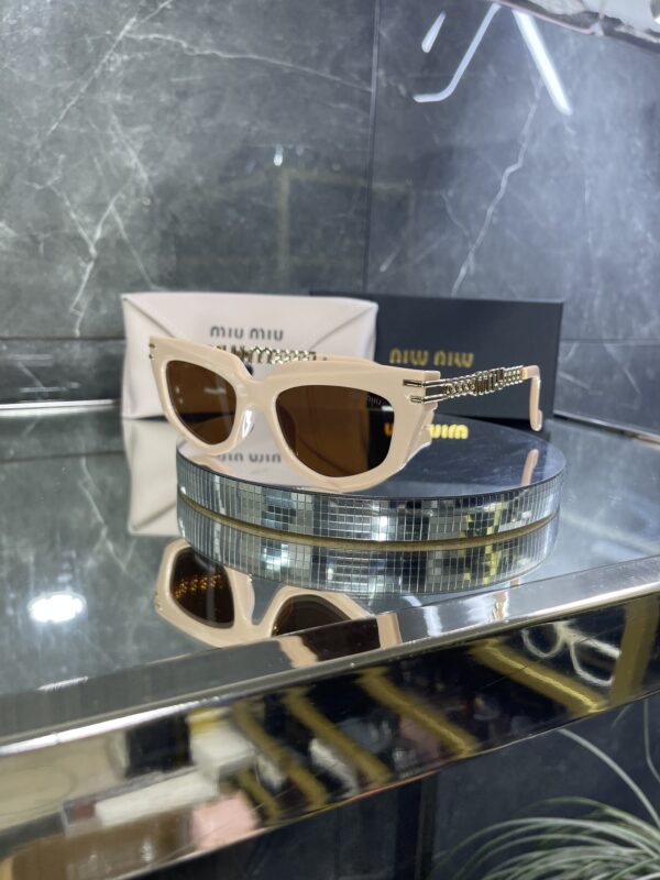 Miu Miu Cat Pudra Çerçeve Kahve cam Gold detay 530