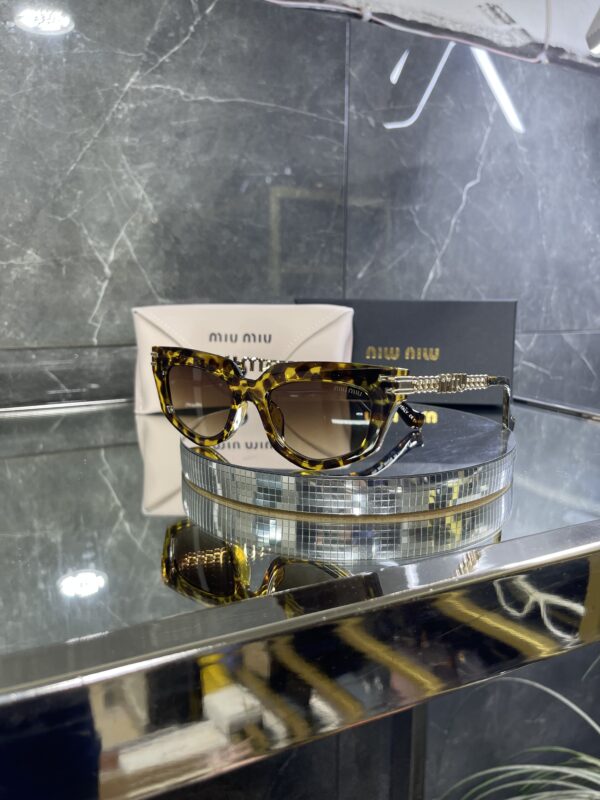 Miu Miu Cat Leopar Çerçeve Kahve cam Gold detay 538
