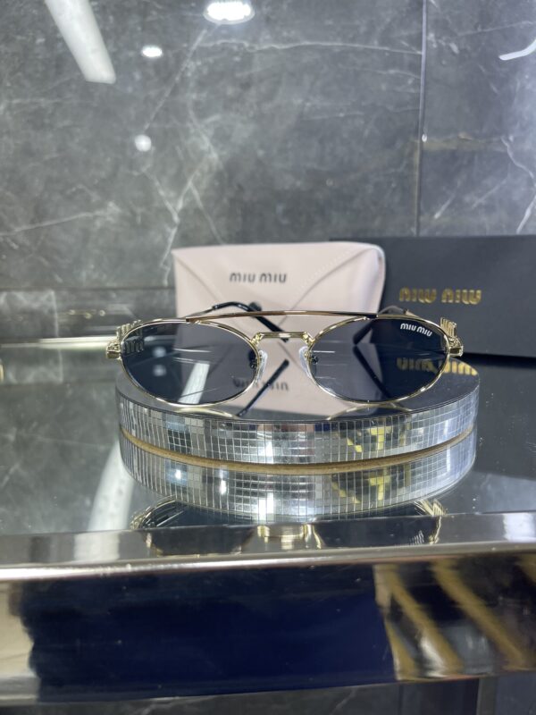 Miu Miu Geometrik siyah cam 519