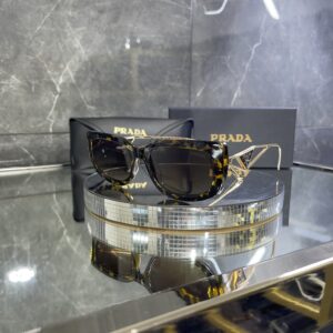 Prada Cat Eye Leopar çerçeve Kahve cam 568