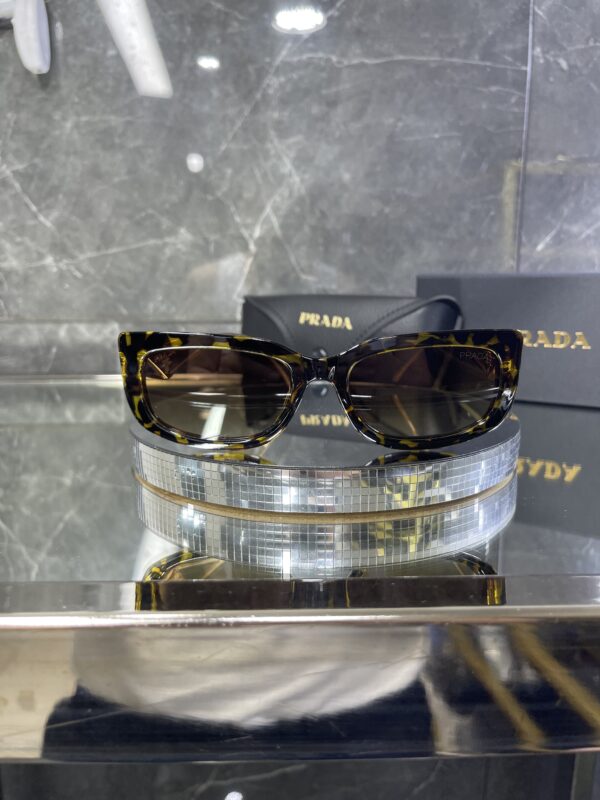 Prada Cat Eye Leopar çerçeve Kahve cam 568