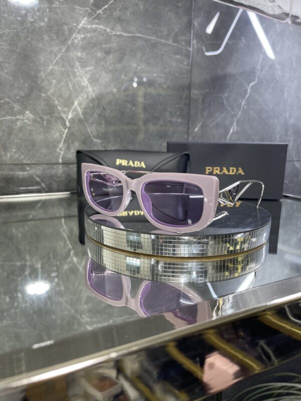 Prada Cat Eye Lila çerçeve Lila cam 566