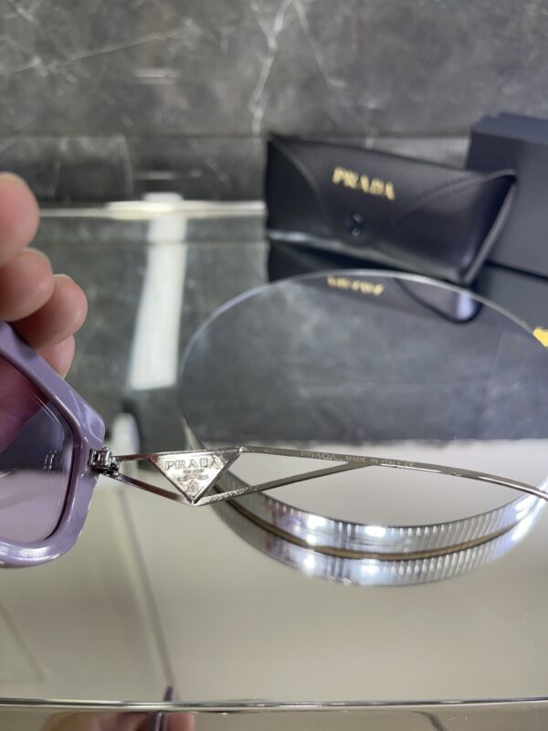 Prada Cat Eye Lila çerçeve Lila cam 566