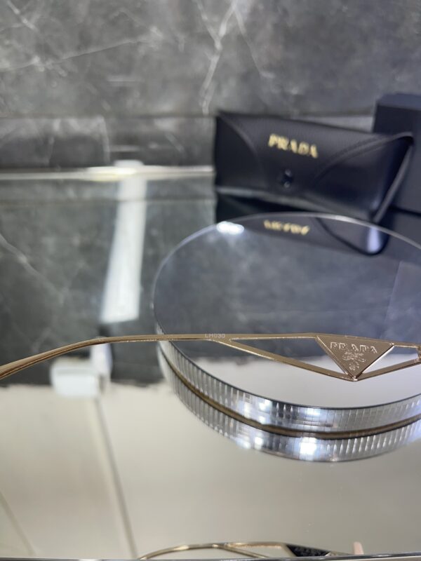 Prada Cat Eye Pudra Çerçeve Kahve cam 565