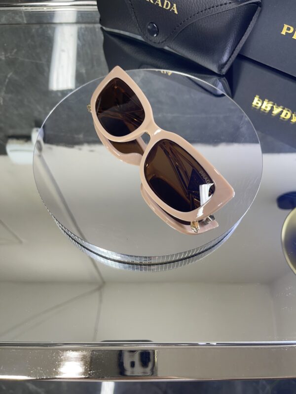 Prada Cat Eye Pudra Çerçeve Kahve cam 565