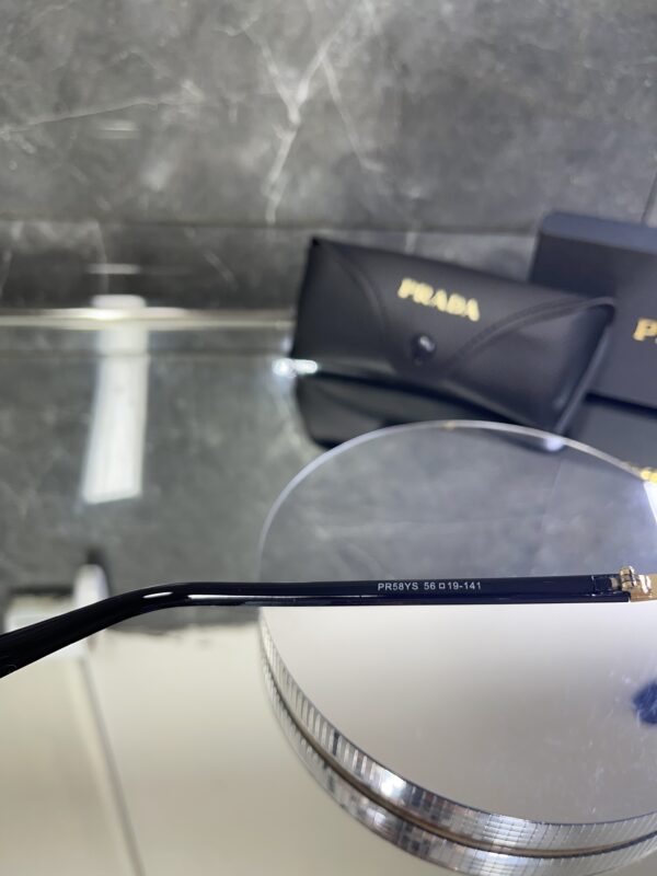 Prada Kare Gold Metal çerçeve siyah Degrade cam 561