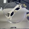 Gucci Oval Krem çerçeve Siyah cam 559