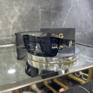 Dolcegabbana Kare Çerçeve Siyah cam 550