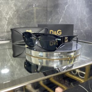 Dolcegabbana Geometrik Siyah çerçeve Siyah cam 546