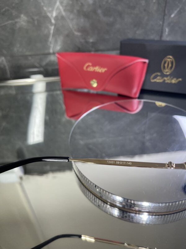 Cartier Gold çerve Siyah cam 587