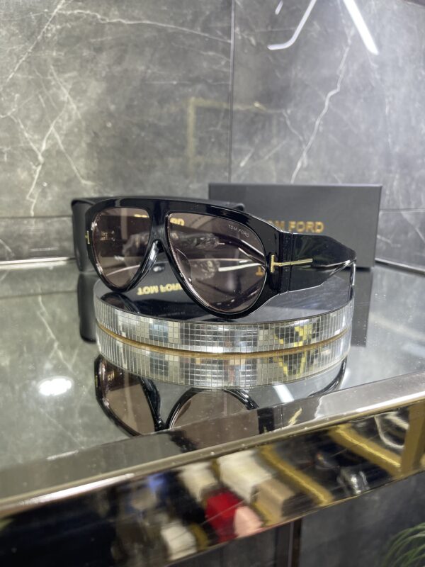 Tomford TF Pudra cam 614