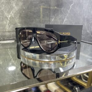 IMG_4986 Tomford TF Pudra cam 614