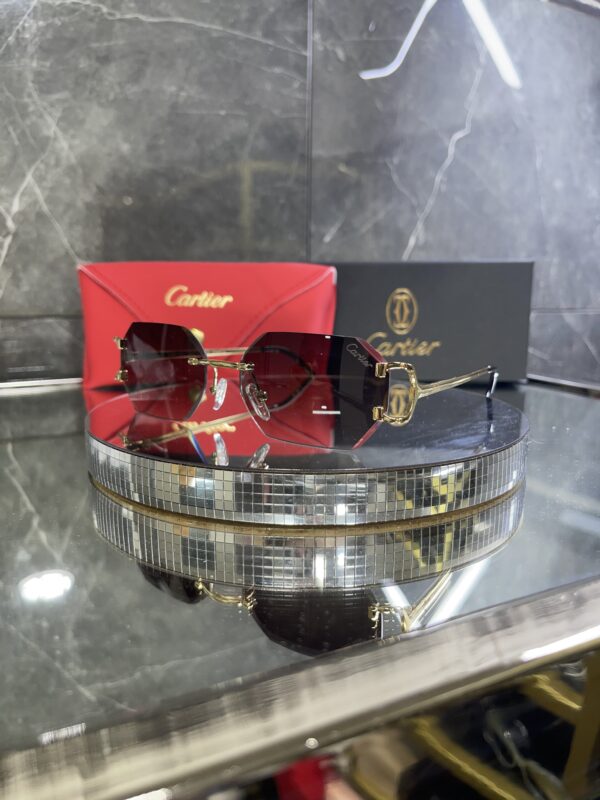 Cartier geometrik siyah degrade cam 612