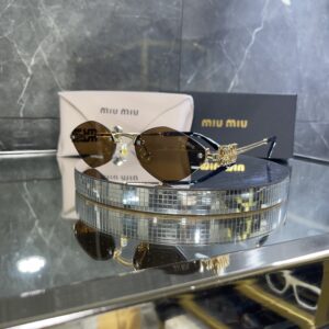 Miu Miu Geometrik Miu detay Kahve cam 609