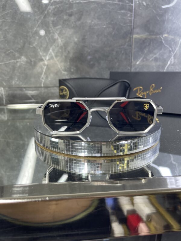Rayban geometrik gümüş çerçeve siyah cam 604