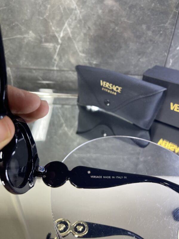 Versace Oval kemik siyah cam 628