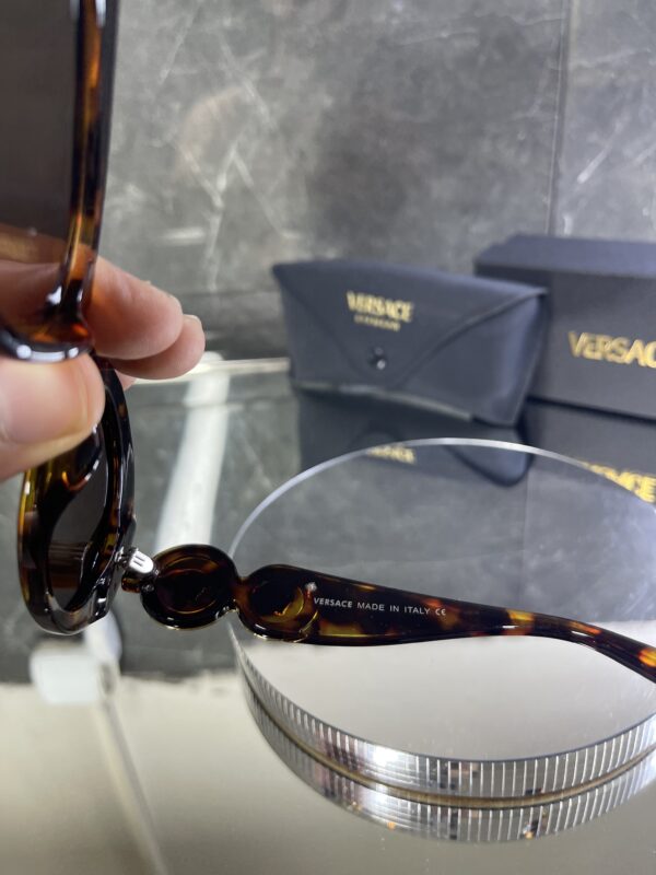 Versace Oval Leopar kemik kahve cam 629
