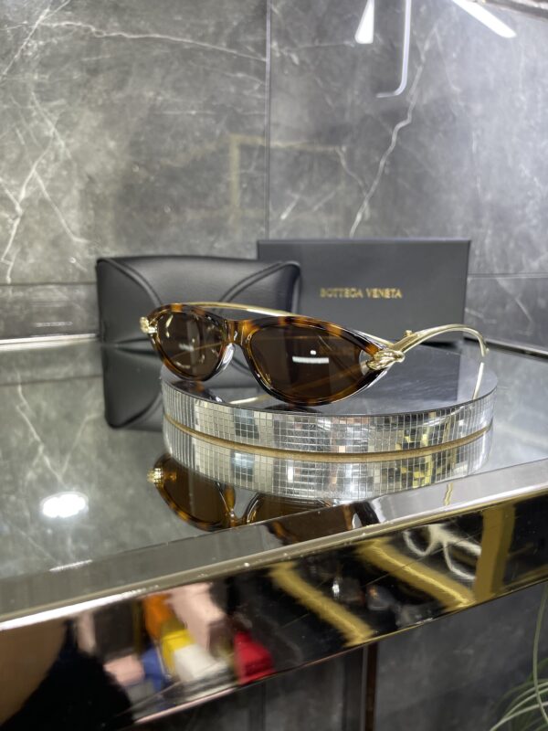 Bottegavenetta Premium Leopar Çerçeve Gold detay 647