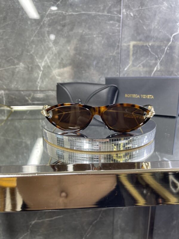 Bottegavenetta Premium Leopar Çerçeve Gold detay 647