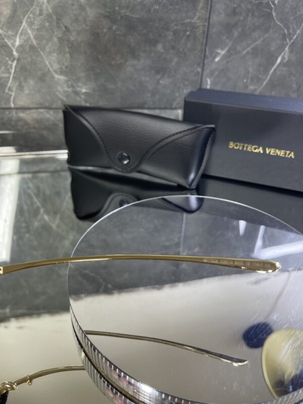 Bottegavenetta Premium Pudra cam Siyah cam 648