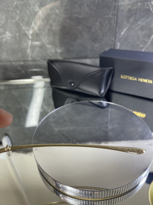 Bottegavenetta Premium Siyah cam Gold detay 646