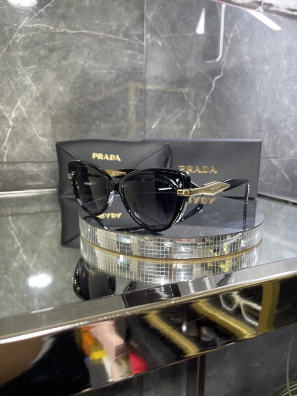 Prada Cat eye Siyah cam gold detay 636