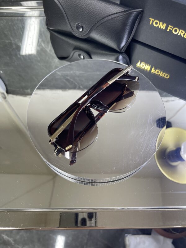 Tomford çerçevesiz kahve cam 633