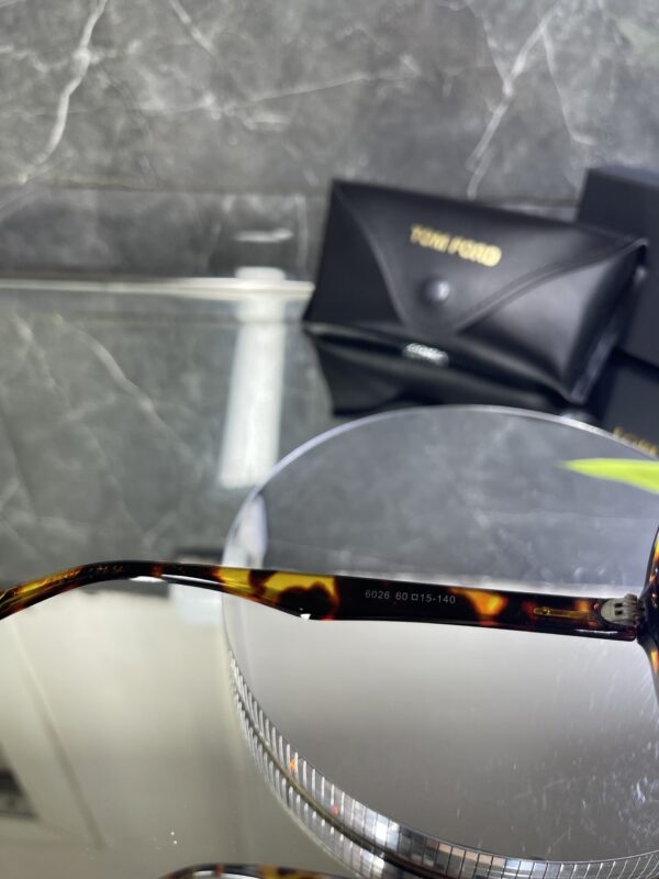 Tomford Leopar çerçeve Kahve cam 658