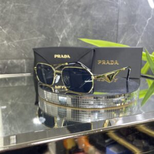 IMG_6875 Prada Kare Metal gold çerçeve 653