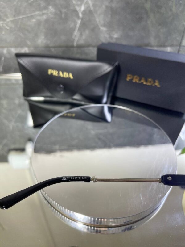 Prada çerçevesiz Siyah cam Gümüş detay 665