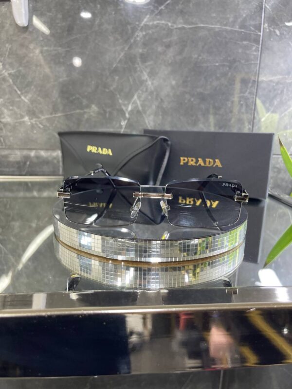Prada çerçevesiz Mavi cam 662