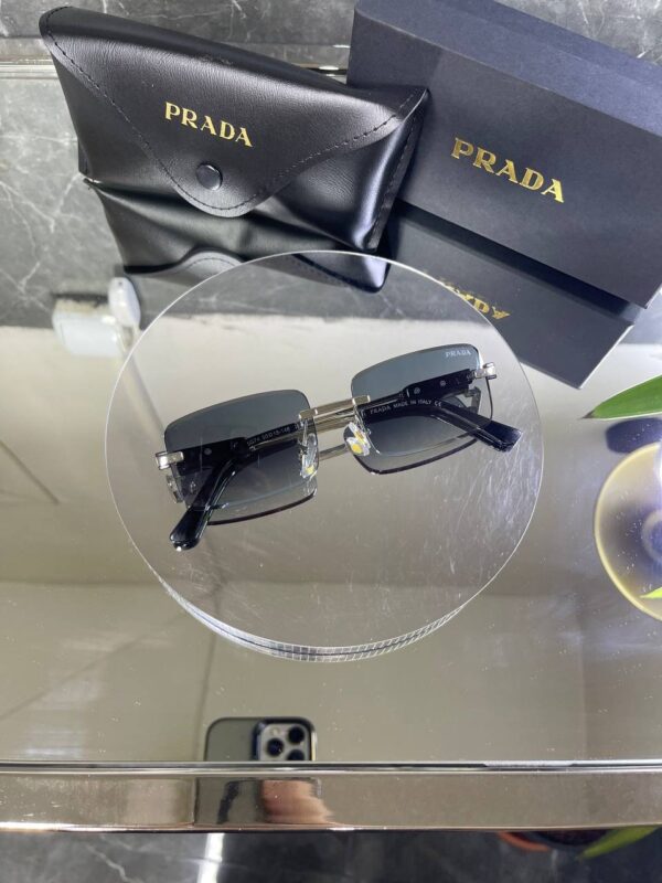 Prada çerçevesiz Mavi cam 662