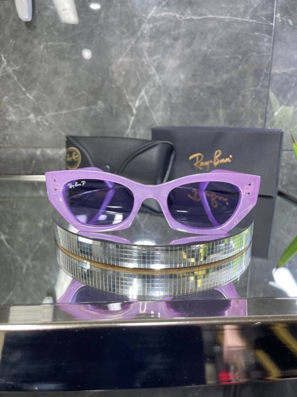 Rayban Zena Lila çerçeve Siyah Cam 676