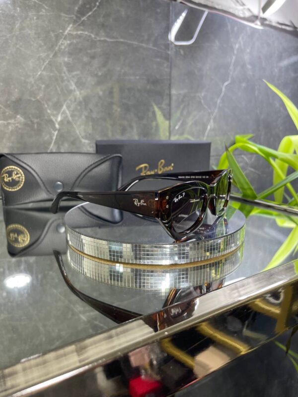 Rayban Zena Kahve cam Kahve çerçeve 675