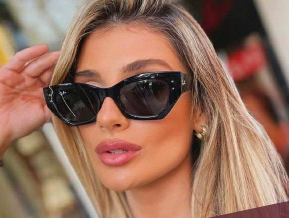 Rayban Zena Siyah Çerçeve Siyah cam 677