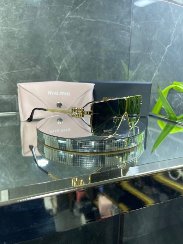 Miu Miu OMU Gold Metal Çerçeve Kahve Cam 680