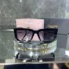 Miu Miu Geometrik Siyah cam Siyah çerçeve 684