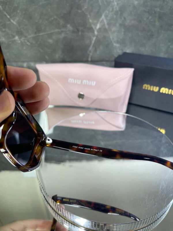 Miu Miu Leopar çerçeve Kahve Cam 683
