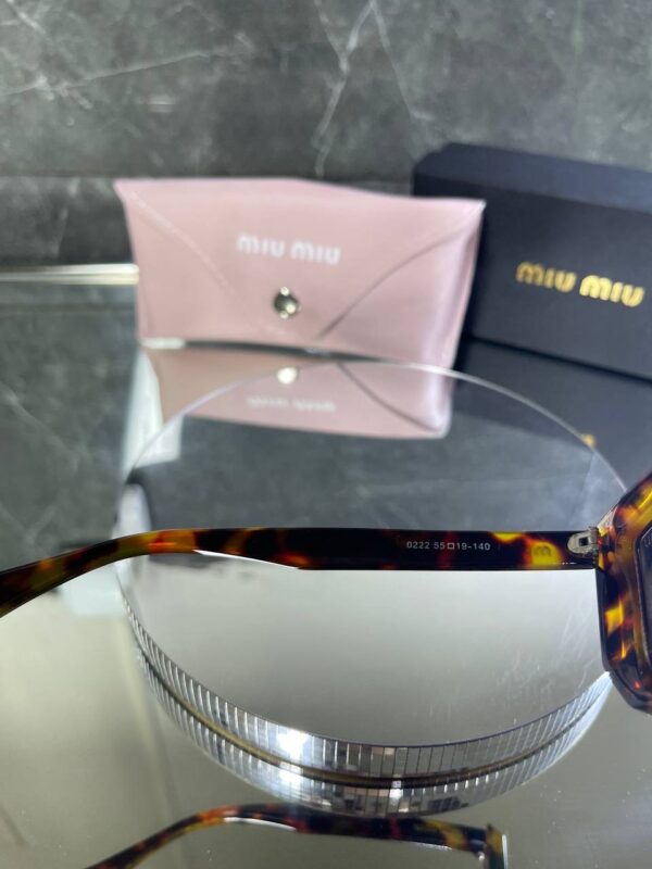 Miu Miu Leopar çerçeve Kahve Cam 683