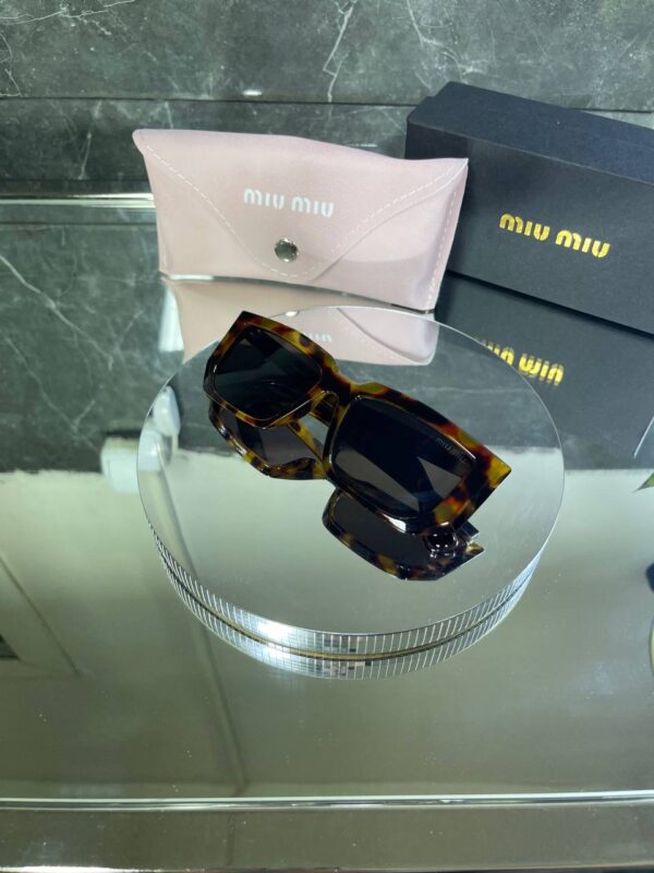 Miu Miu Leopar çerçeve Kahve Cam 683