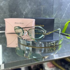 IMG_1420 Miu Miu Oval Yeşil Şeffaf cam 705