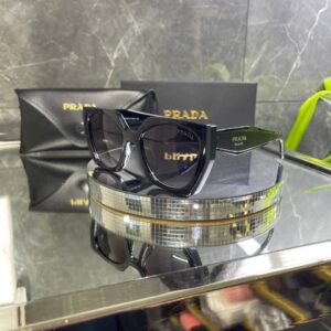 IMG_1507 Prada Kare Siyah Cam Siyah Çerçeve 716